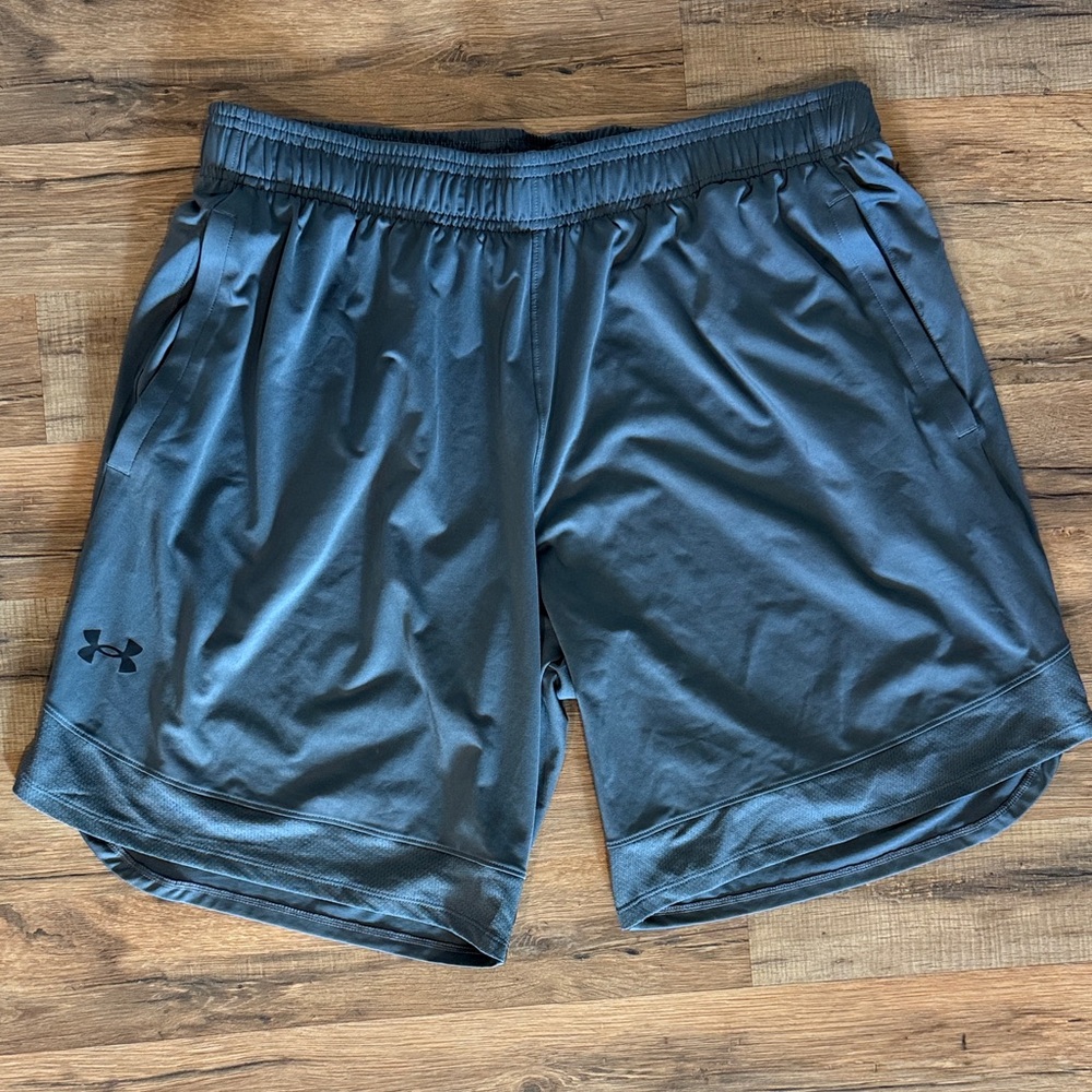 Under Armour Men's Dark Gray Athletic Shorts